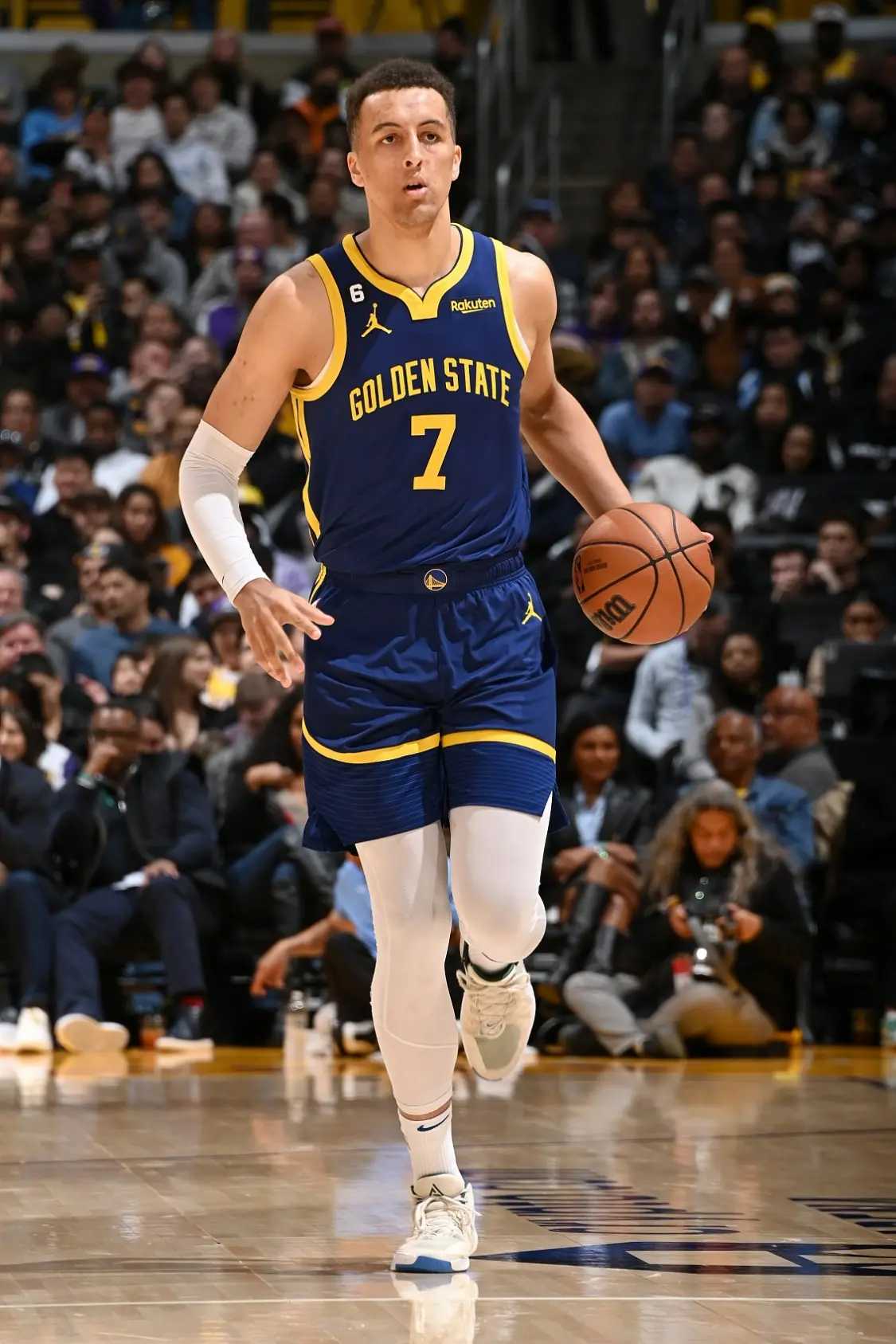 开云-今夜体能课后，金州勇士篮板制胜备战欧篮联，态度坚定，纪律约束更严格的简单介绍